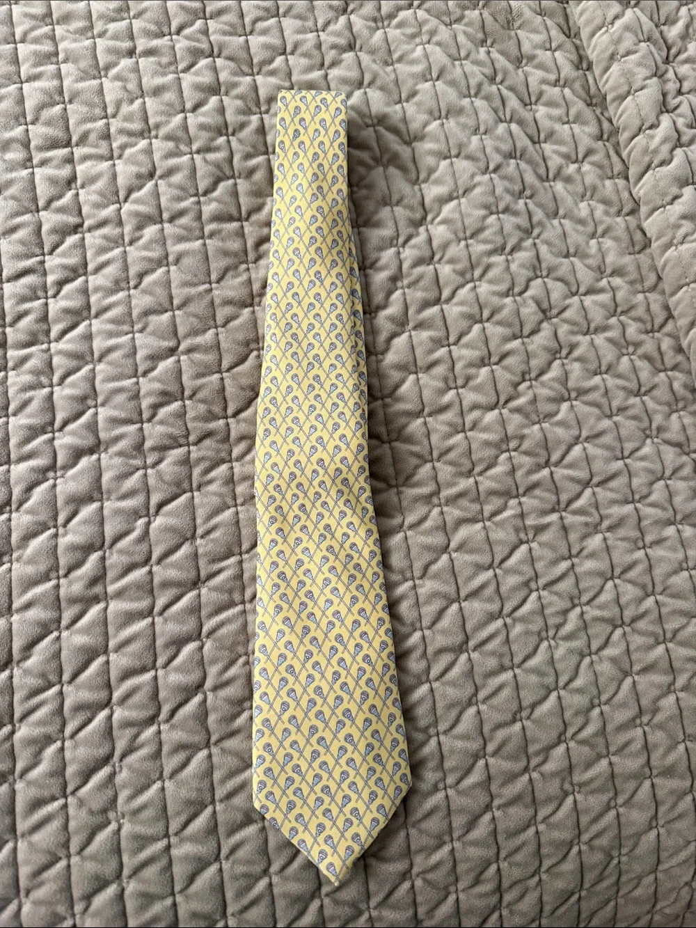 Yellow vineyard vines Patterned Lacrosse Necktie (pre- teen/teen)